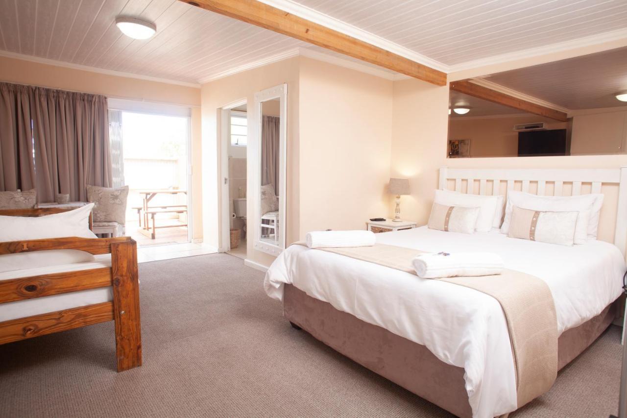 ランゲバーン マサダ ゲスト ハウス Bed & Breakfast エクステリア 写真