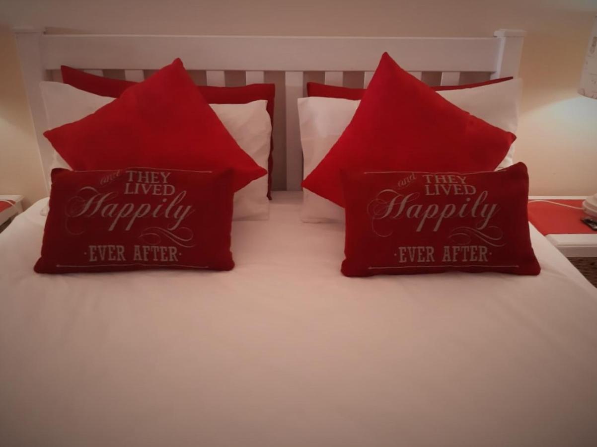 ランゲバーン マサダ ゲスト ハウス Bed & Breakfast エクステリア 写真