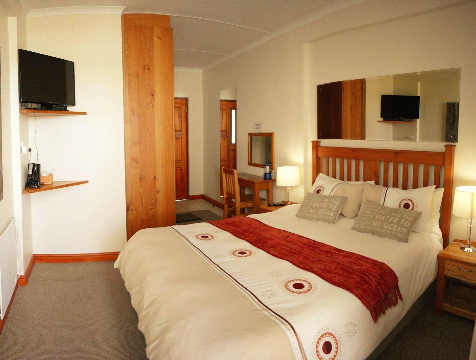 ランゲバーン マサダ ゲスト ハウス Bed & Breakfast エクステリア 写真